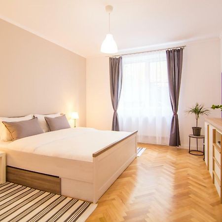 Via Del Centro Apartment ซีบิว ภายนอก รูปภาพ
